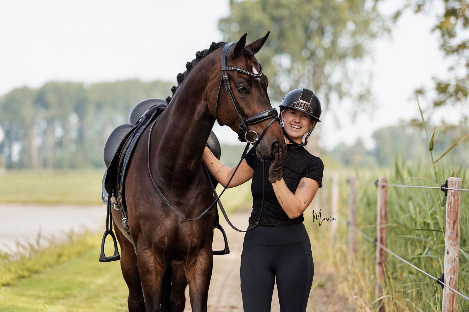 Sanne Vos with one of her horses